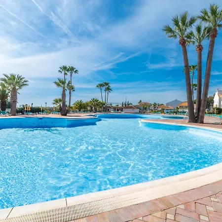 White Golden - Ac - Wi-fi - Pools & Access Included * Tavira